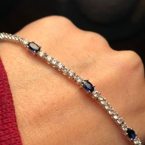 Beautiful sapphire bracelet